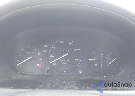 2000 Honda Civic Lx z USA, uszkodzony, nr VIN 1HGEJ6678YL057178